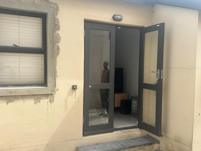 3 Bedroom Property for Sale in Blackheath Industrial Western Cape